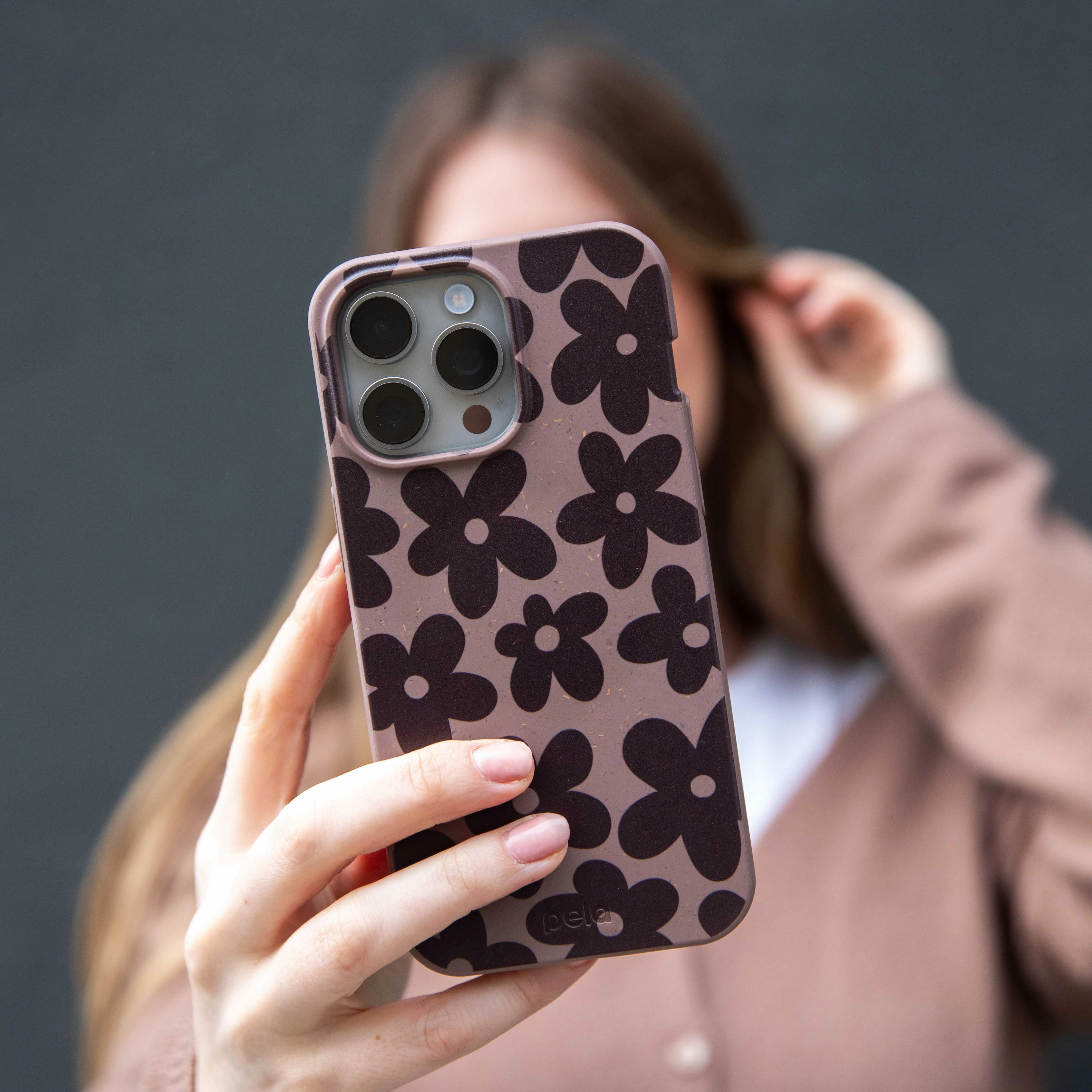 Rugged Outline Heat dissipation Chocolate Brown Earthy Blooms iPhone 17 Pro Max Case