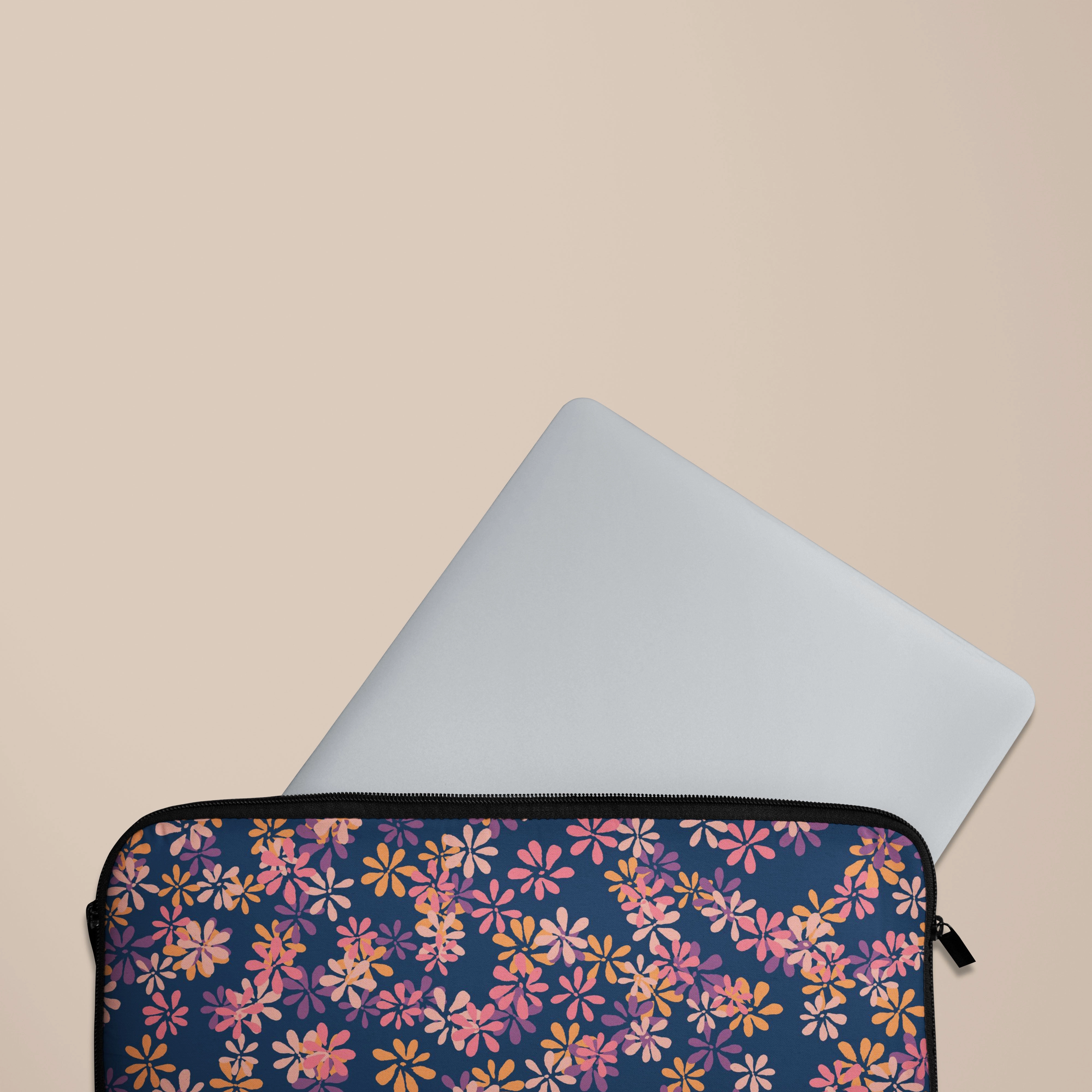 Stylish Detailing Ditsy Spring Laptop Sleeve