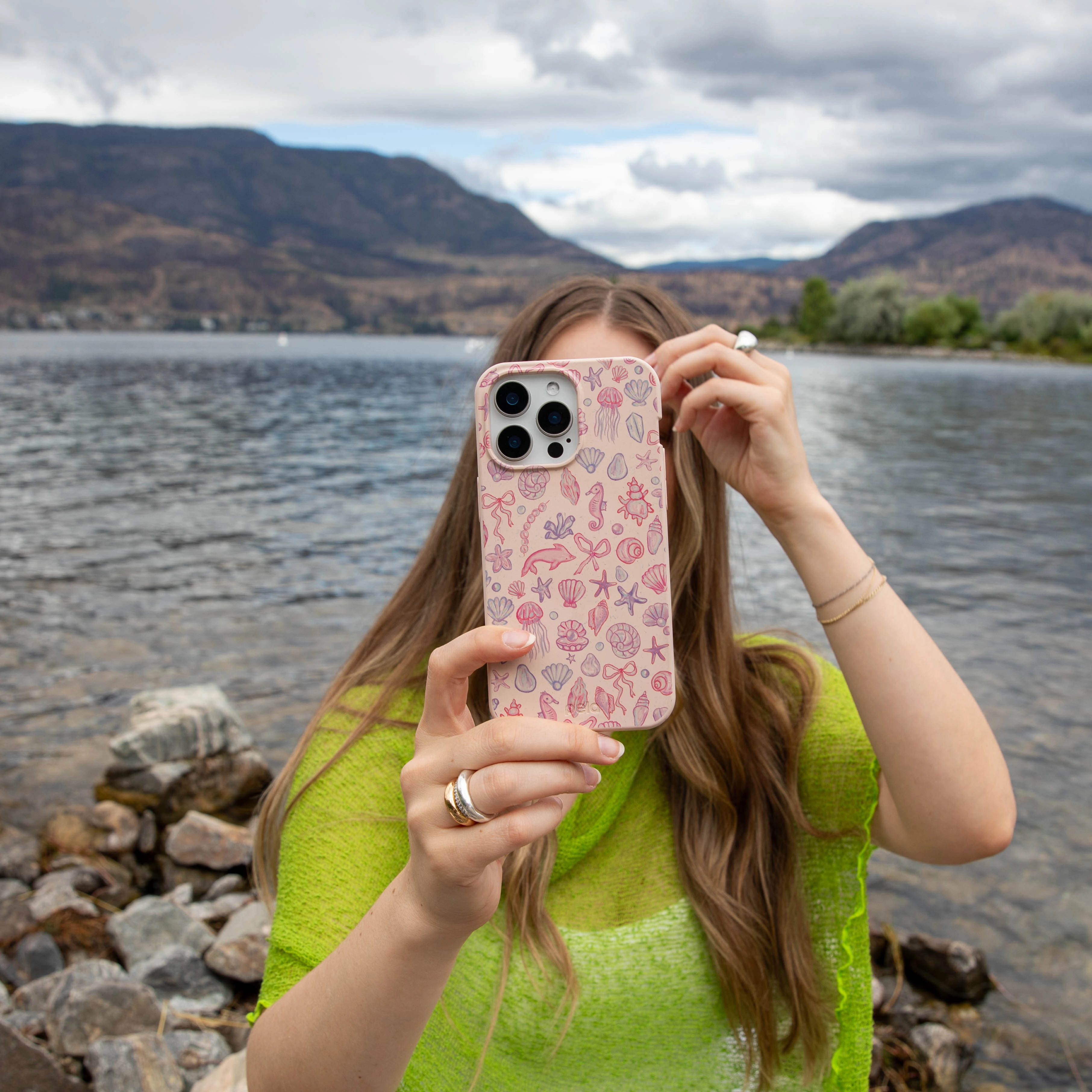 Vivid Surface Detail Office use Seashell Mermaid Dreams iPhone 17 Pro Max Case